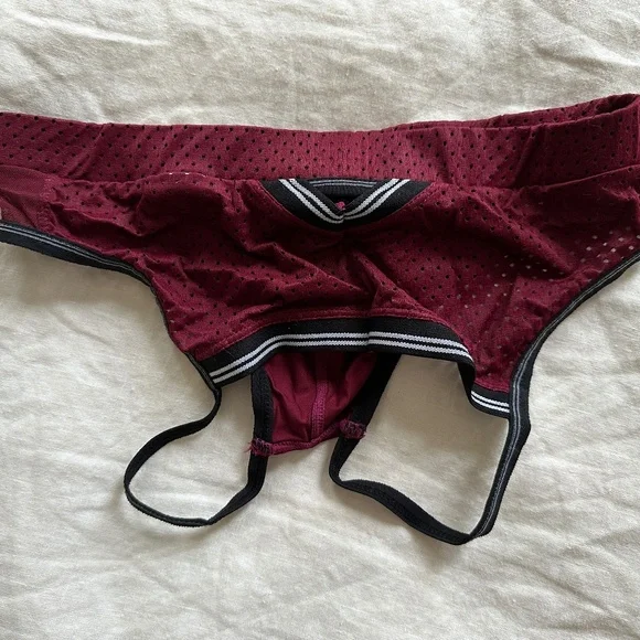 Clever Jockstrap - Picture 2 of 2